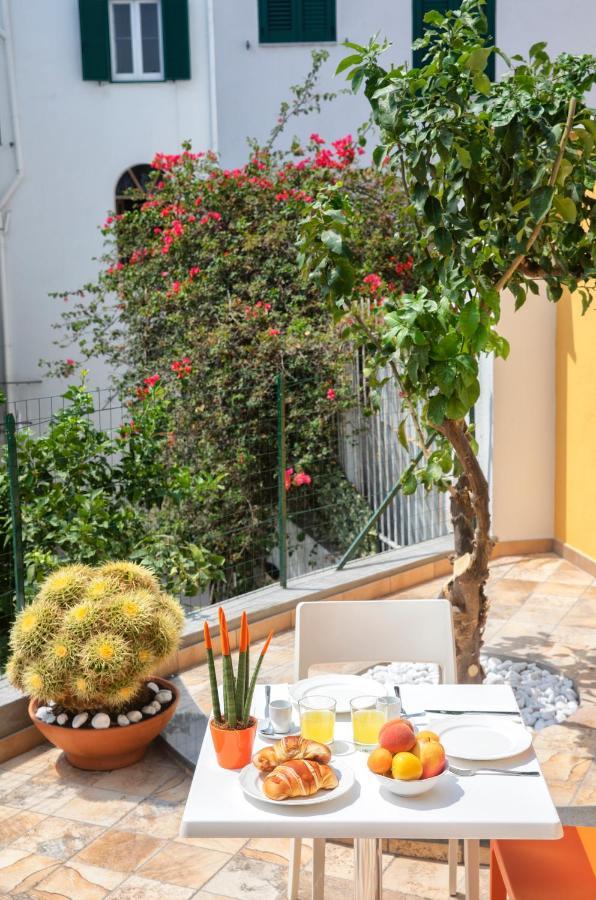 B&B La Gioia Isquia Exterior foto